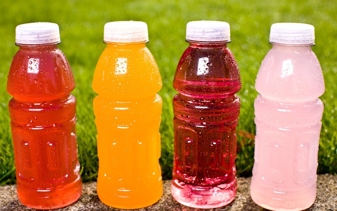 Hydratation et électrolytes : Guide complet du coureur