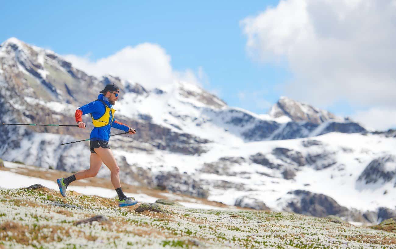 PROPER RUNNING FORM - 8 TIPS TO MAKE IT EFFORTLESS